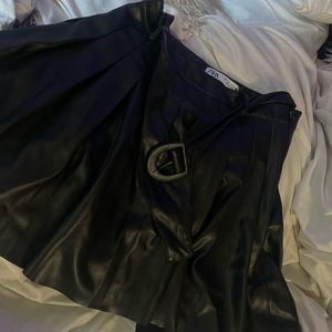 Zara Black Pleaded Skirt
